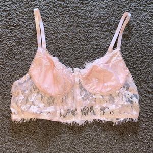Lacey pink crop top size small